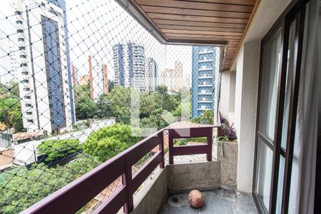 Apartamento para alugar com 86m², 3 quartos e 2 vagas Apartamento para alugar com 86m², 3 quartos e 2 vagasVaranda