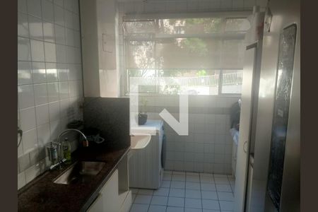 Apartamento à venda com 85m², 3 quartos e 2 vagas Apartamento à venda com 85m², 3 quartos e 2 vagasCozinha