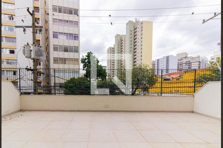 Apartamento à venda com 236m², 3 quartos e 1 vagaÁrea de Serviço / Varanda