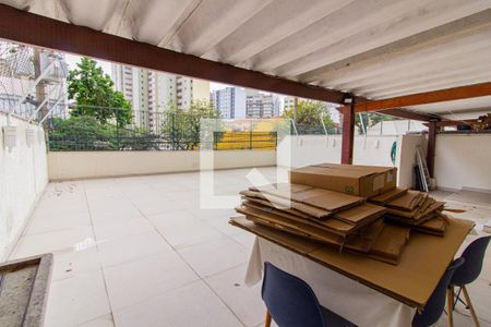 Apartamento à venda com 236m², 3 quartos e 1 vagaÁrea de Serviço / Varanda