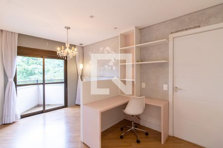 Apartamento à venda com 185m², 3 quartos e 2 vagasSuíte 2