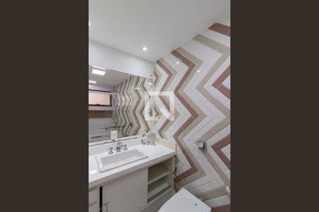 Apartamento à venda com 185m², 3 quartos e 2 vagasBanheiro da Suíte 2