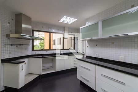 Apartamento à venda com 185m², 3 quartos e 2 vagasCozinha