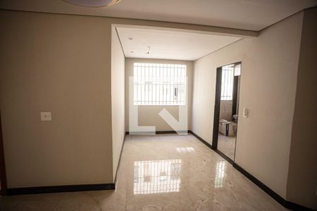 Sala de apartamento à venda com 3 quartos, 70m² em Monsenhor Messias, Belo Horizonte