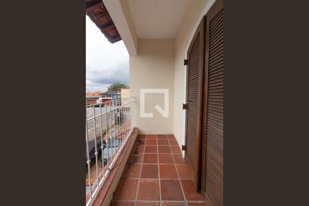 Casa para alugar com 110m², 2 quartos e 2 vagas Casa para alugar com 110m², 2 quartos e 2 vagasVaranda do Quarto 1