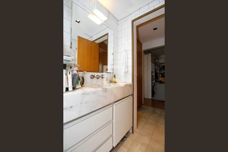 Apartamento à venda com 84m², 2 quartos e 1 vagaBanheiro