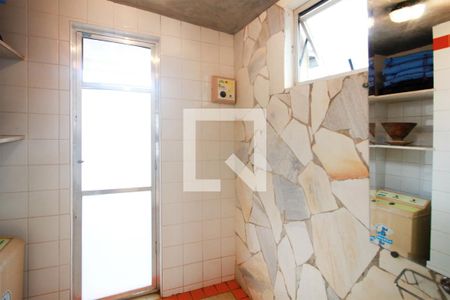 Apartamento à venda com 278m², 5 quartos e 3 vagasSauna