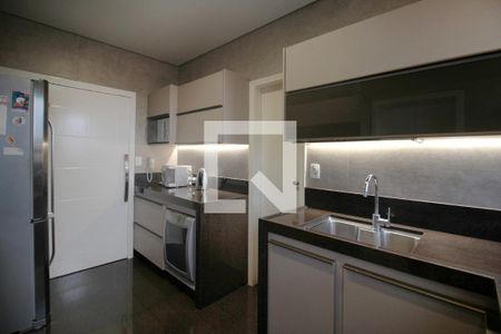 Apartamento à venda com 278m², 5 quartos e 3 vagasCozinha