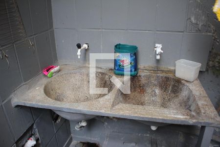 Casa à venda com 150m², 3 quartos e 2 vagasCasa 2- Área de Serviço