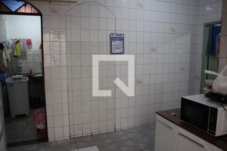 Casa à venda com 150m², 3 quartos e 2 vagasCozinha