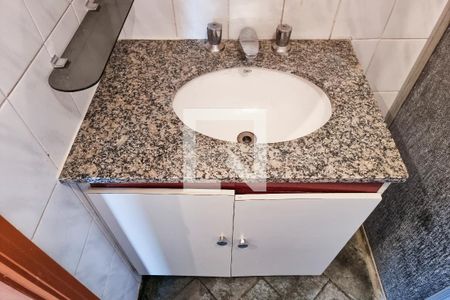 Apartamento para alugar com 199m², 4 quartos e 1 vaga Apartamento para alugar com 199m², 4 quartos e 1 vagaBanheiro