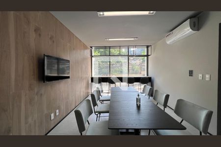 Studio à venda com 27m², 1 quarto e sem vaga Studio à venda com 27m², 1 quarto e sem vagaCoworking