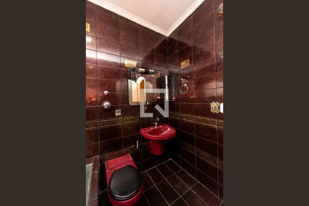Banheiro da Suíte 1 de casa à venda com 5 quartos, 375m² em Jardim Bom Clima, Guarulhos
