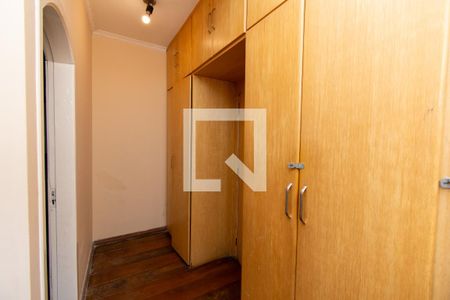 Closet da Suíte 1 de casa à venda com 5 quartos, 375m² em Jardim Bom Clima, Guarulhos