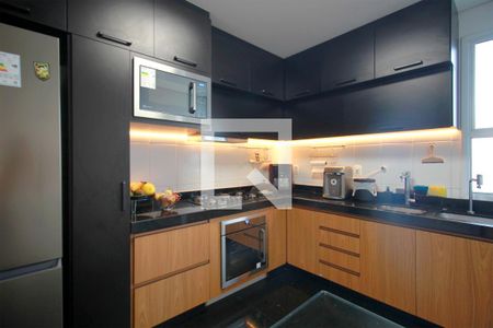 Apartamento à venda com 172m², 4 quartos e 4 vagasCozinha