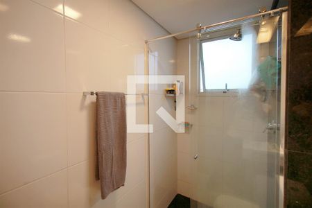 Apartamento à venda com 172m², 4 quartos e 4 vagasBanheiro 3