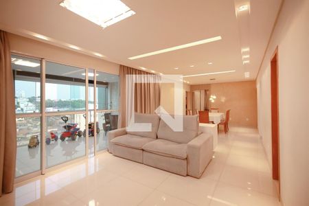 Apartamento à venda com 172m², 4 quartos e 4 vagasSala