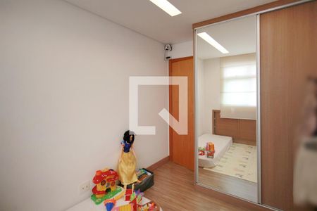Apartamento à venda com 90m², 3 quartos e 2 vagasQuarto 3