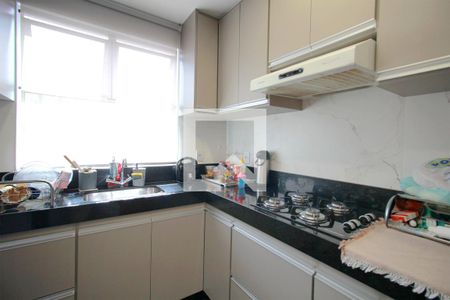 Apartamento à venda com 90m², 3 quartos e 2 vagasCozinha