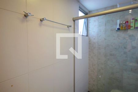 Apartamento à venda com 90m², 3 quartos e 2 vagasBanheiro