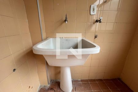 Apartamento para alugar com 70m², 2 quartos e 1 vagaÁrea de Serviço