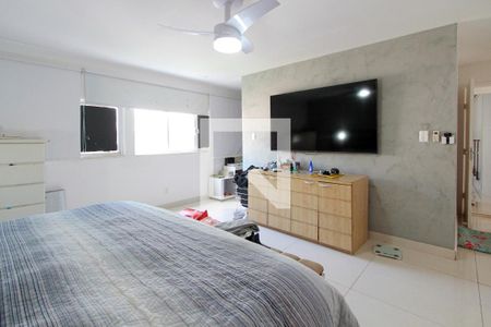 Apartamento para alugar com 252m², 4 quartos e 2 vagasQuarto 4 suíte