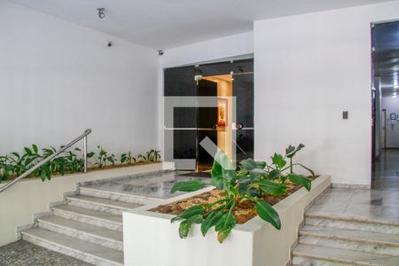 Apartamento para alugar com 252m², 4 quartos e 2 vagasEntrada