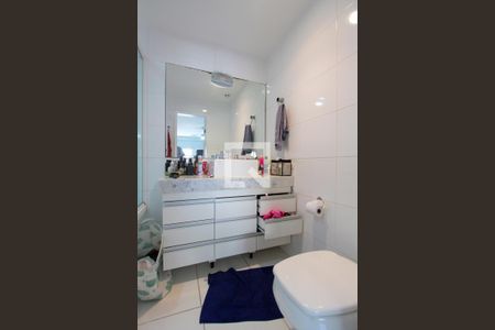 Apartamento para alugar com 252m², 4 quartos e 2 vagasBanheiro Quarto 4 suíte