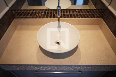 Casa à venda com 260m², 4 quartos e 4 vagasLavabo