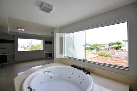 Casa à venda com 260m², 4 quartos e 4 vagasSuíte 4