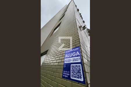 Apartamento para alugar com 76m², 2 quartos e 1 vaga Apartamento para alugar com 76m², 2 quartos e 1 vagaFachada ADESIVO INSTALADO