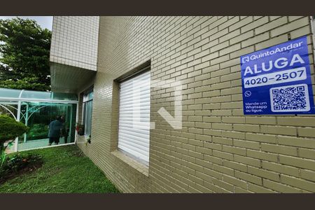 Apartamento para alugar com 76m², 2 quartos e 1 vaga Apartamento para alugar com 76m², 2 quartos e 1 vagaFachada