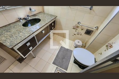 Apartamento para alugar com 76m², 2 quartos e 1 vaga Apartamento para alugar com 76m², 2 quartos e 1 vagaBanheiro
