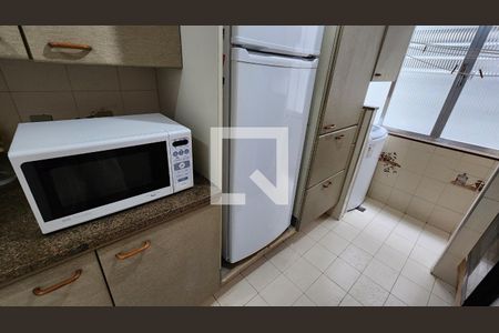 Apartamento para alugar com 76m², 2 quartos e 1 vaga Apartamento para alugar com 76m², 2 quartos e 1 vagaDetalhe da cozinha