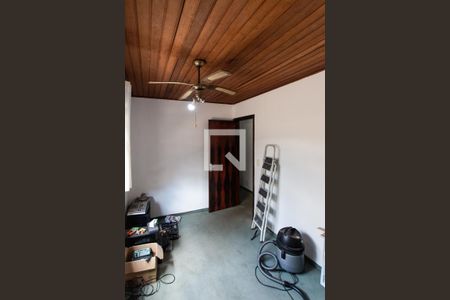 Casa de condomínio à venda com 180m², 4 quartos e 2 vagasQuarto 2