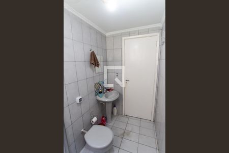 Casa de condomínio à venda com 180m², 4 quartos e 2 vagasBanheiro 2