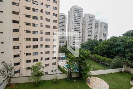 Apartamento à venda com 365m², 4 quartos e 4 vagasVista da Suíte 3