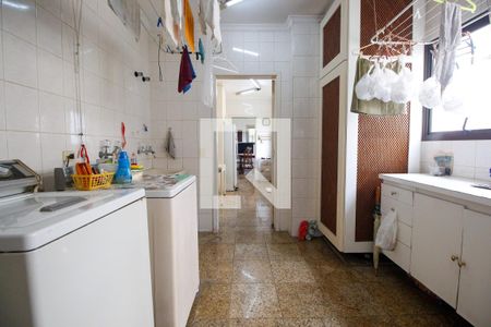 Apartamento à venda com 365m², 4 quartos e 4 vagasÁrea de Serviço