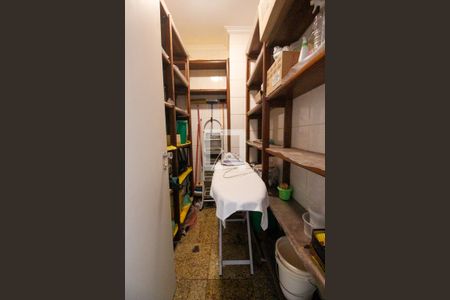 Apartamento à venda com 365m², 4 quartos e 4 vagasQuarto de Serviço