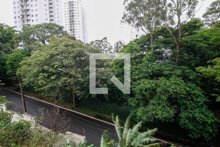 Apartamento à venda com 365m², 4 quartos e 4 vagasVista da Suíte 2