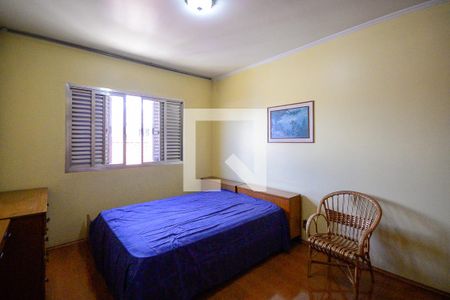 Casa à venda com 172m², 3 quartos e 2 vagasQuarto 3