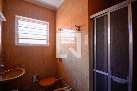 Casa à venda com 172m², 3 quartos e 2 vagasBanheiro Social 