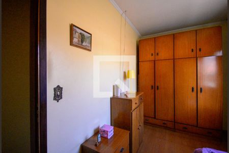 Casa à venda com 172m², 3 quartos e 2 vagasQuarto 2