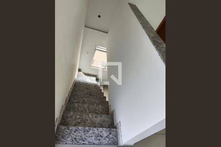 Apartamento à venda com 185m², 4 quartos e 3 vagasEscada