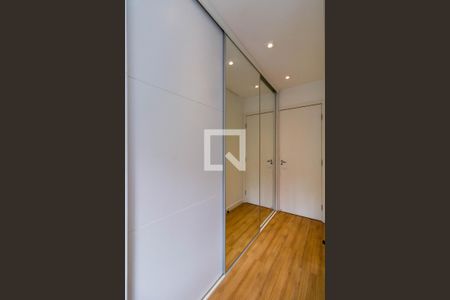Apartamento à venda com 74m², 2 quartos e 2 vagasQuarto 2