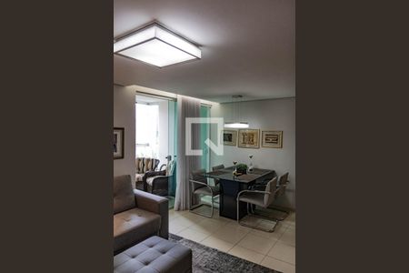 Sala de apartamento para alugar com 3 quartos, 119m² em Buritis, Belo Horizonte