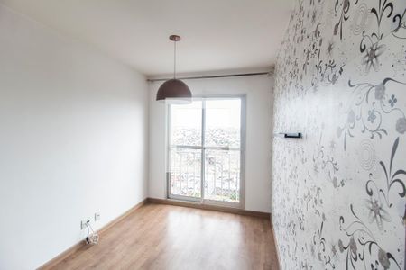 Sala de TV de apartamento para alugar com 2 quartos, 48m² em Vila Silviania, Carapicuíba