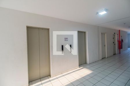 Área comum de apartamento para alugar com 2 quartos, 48m² em Vila Silviania, Carapicuíba
