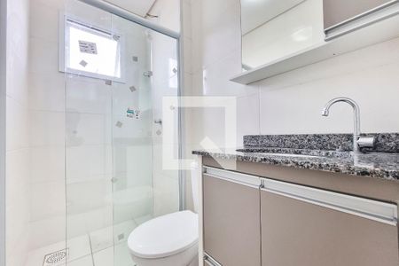 Banheiro da Suíte de apartamento para alugar com 3 quartos, 70m² em Colinas do Paratehy, São José dos Campos