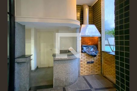 Apartamento à venda com 203m², 4 quartos e 3 vagasÁrea comum - Churrasqueira